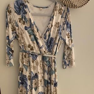 Pinkblush 🤰🏻 Maternity Maxi Wrap Dress 🌸